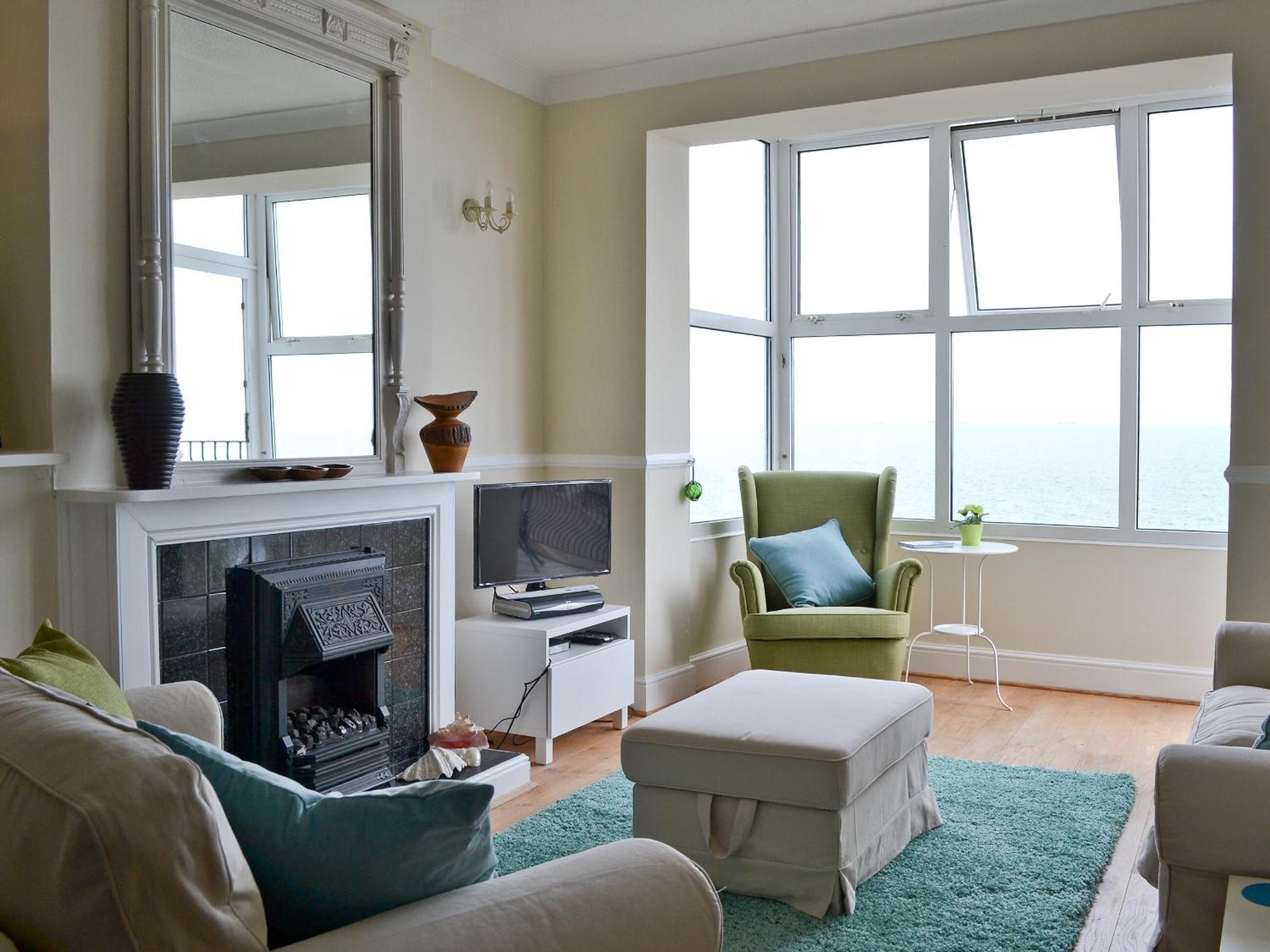 Chine Bluff Villa Shanklin Exteriör bild